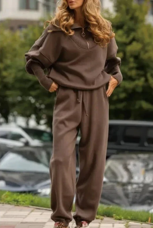 Comfortable Lounge Wear - Solid Color Zip Hoodie Set