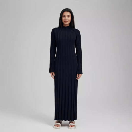 Knitted Dress with Waist Design and Round Neck